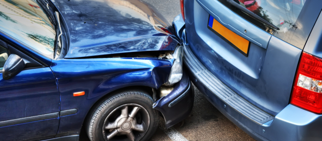 El Mejore Bufete Jurídico de Abogados Especializados en Accidentes y Choques de Autos y Carros Cercas de Mí en Elgin